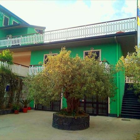 Azienda Agricola Cuntarati Bronte Exteriör bild